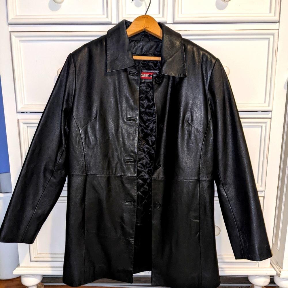 Phase 2 Black Leather Jacket size M Unisex